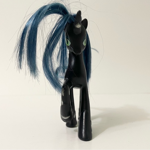 My Little Pony Brushable Queen Chrysalis Unicorn Pegasus - Picture 10 of 13